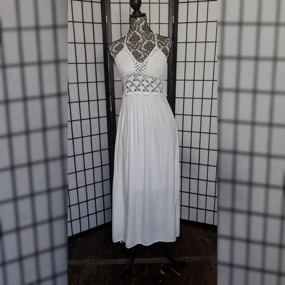 Lilbetter Dresses & Skirts - Lilbetter

Crochet Dress White Sz M